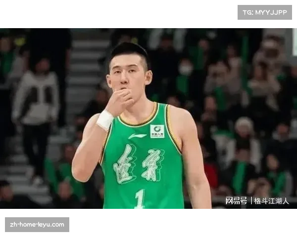 付豪内线得分手段多样 进攻端终结效率保持稳定